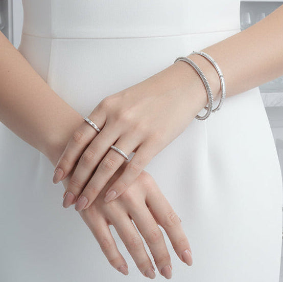 Beautiful Gift for Her, Elegant Stars Matte Brushed Five-Pointed Star Design 925 Sterling Silver Open Bangle Bracelet