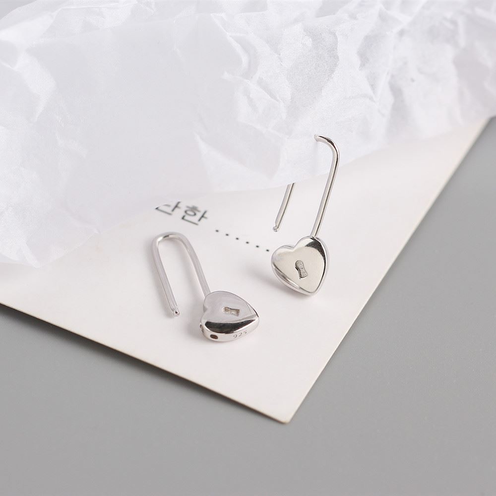 Cool Fashion Heart Lock 925 Sterling Silver Hoop Earrings