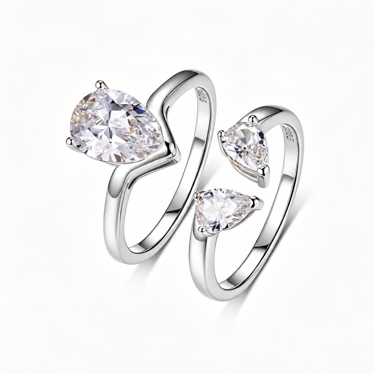 Ladies’ 925 Sterling Silver Ring Ring Set with Teardrop Shaped Moissanite Centre Stone and Side Stones