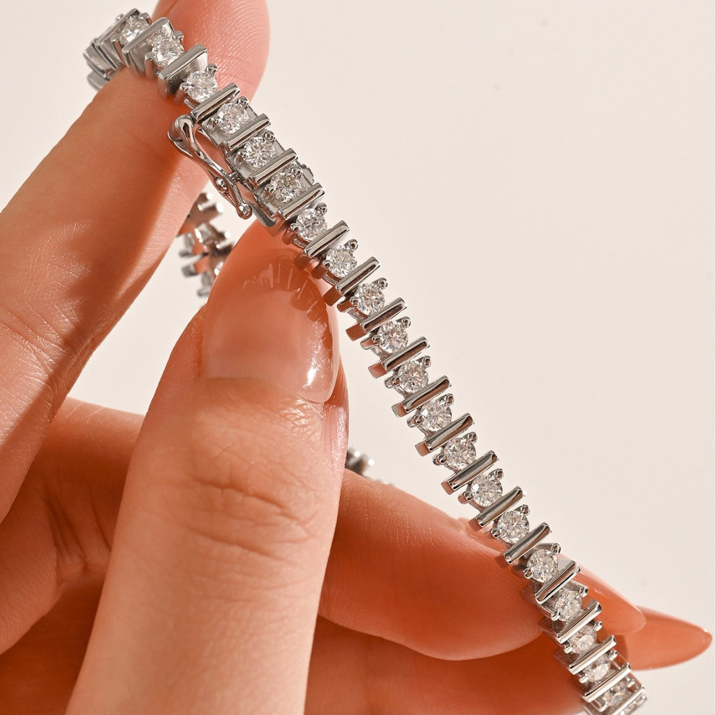 The Isis Moissanite Bracelet