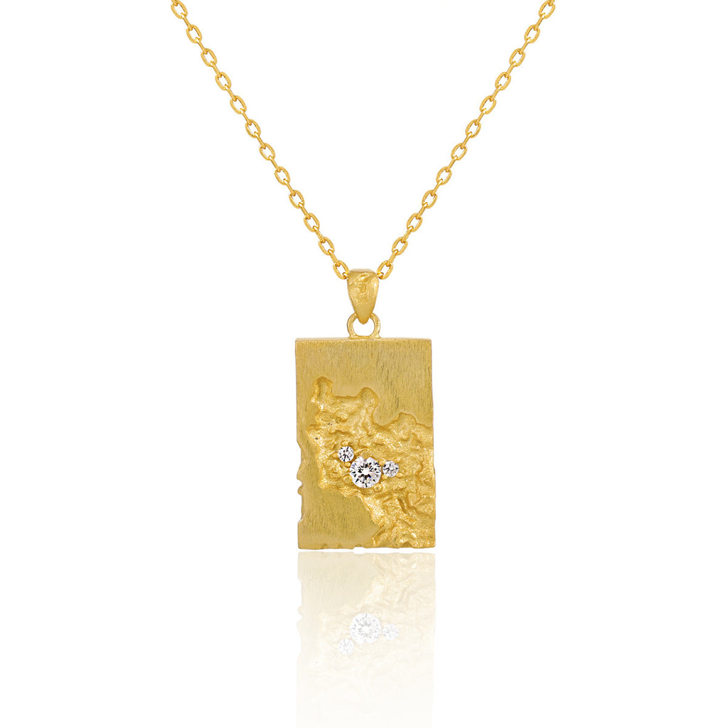 Hammered Name Tag Gold Pendant Necklace