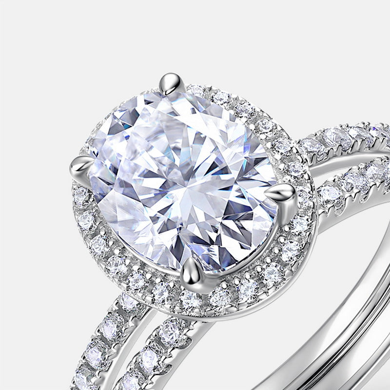 The Fiadh Oval Halo Moissanite Ring