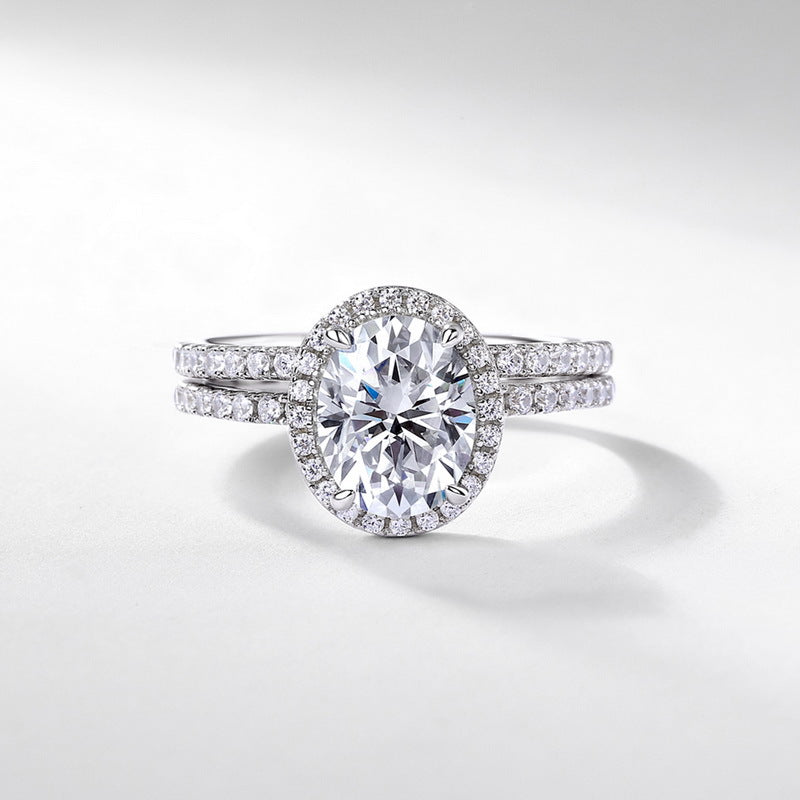 The Fiadh Oval Halo Moissanite Ring