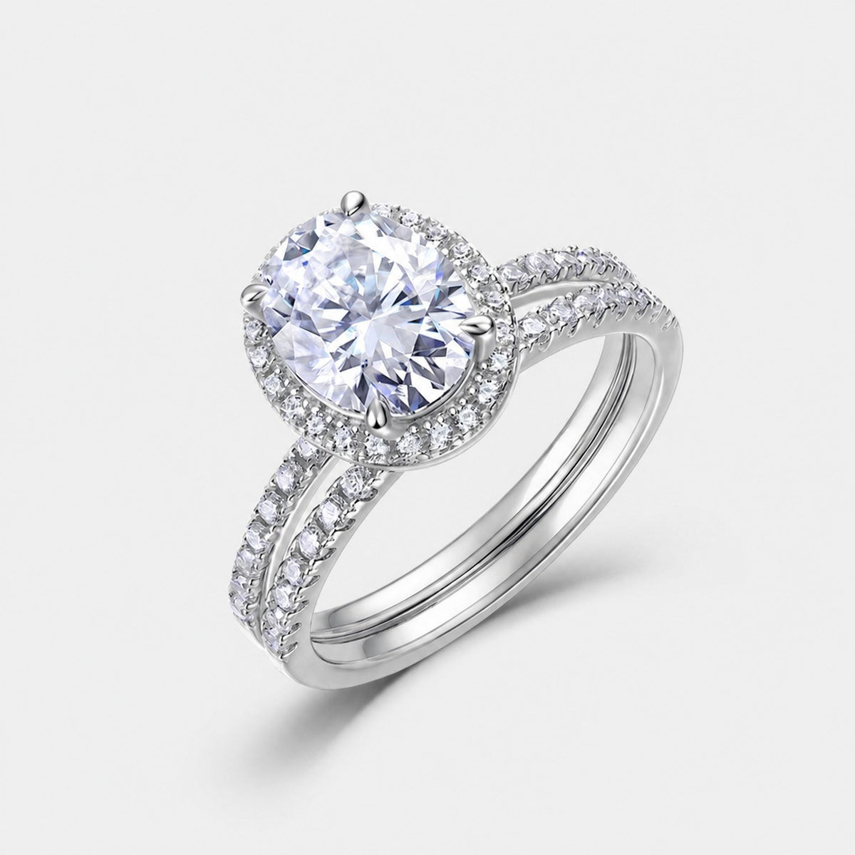 The Fiadh Oval Halo Moissanite Ring